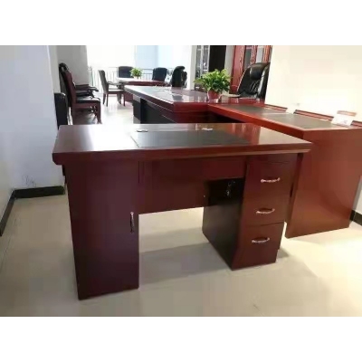 办公桌