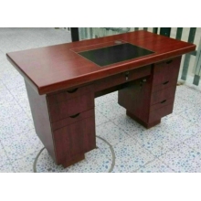 办公桌